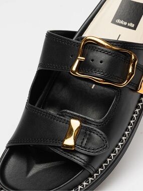 ✨Host pick✨Dolce Vita Sevana Black Leather Double Strap Buckle Sandals